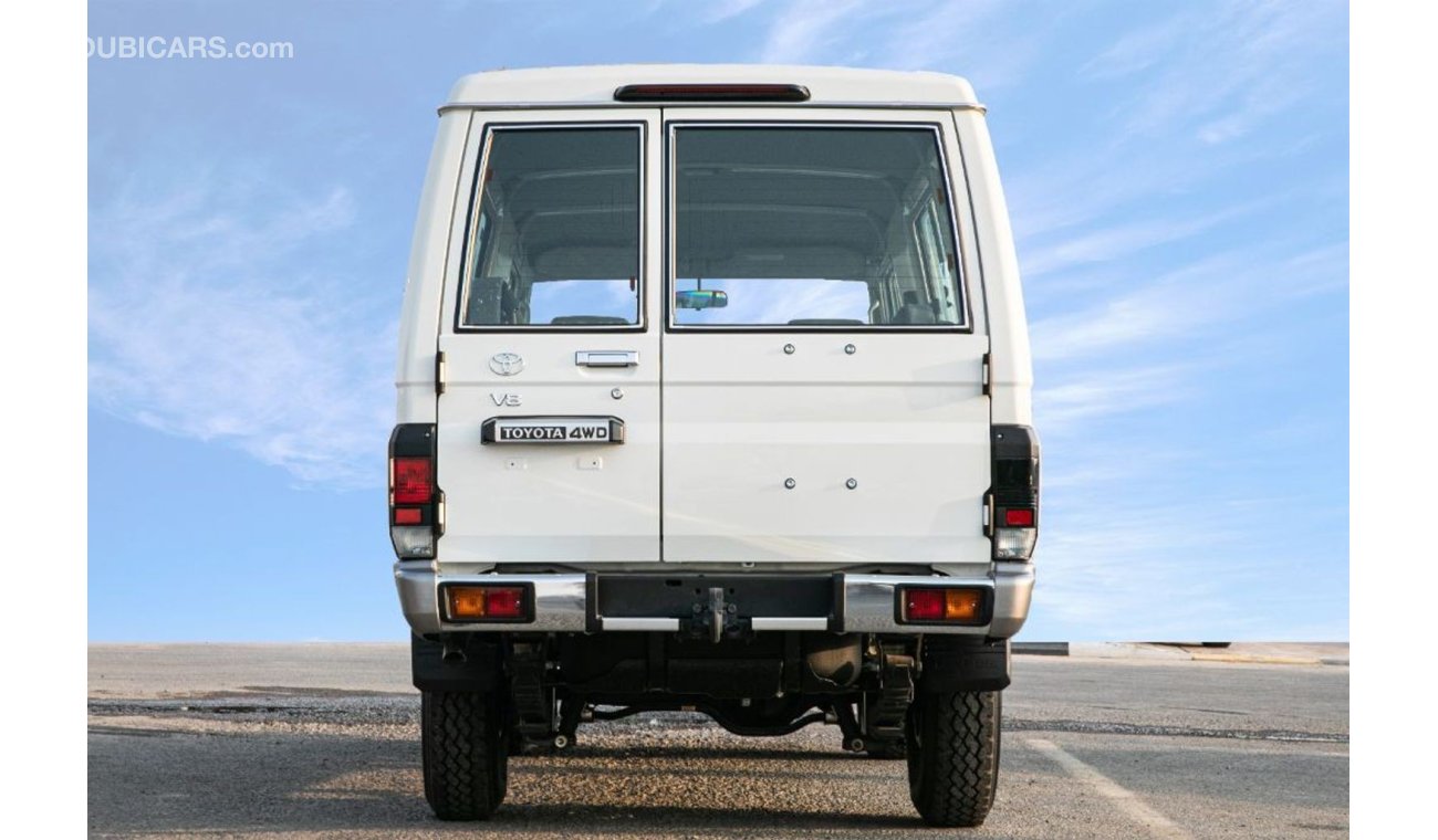 Toyota Land Cruiser Hard Top VDJ78 3 Door with Snorkel