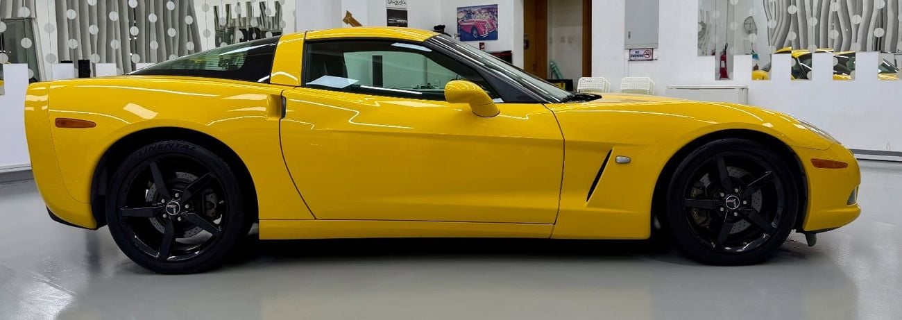 شيفروليه كورفت Original paint .. LS2 .. Perfect Condition .. Japan import ..