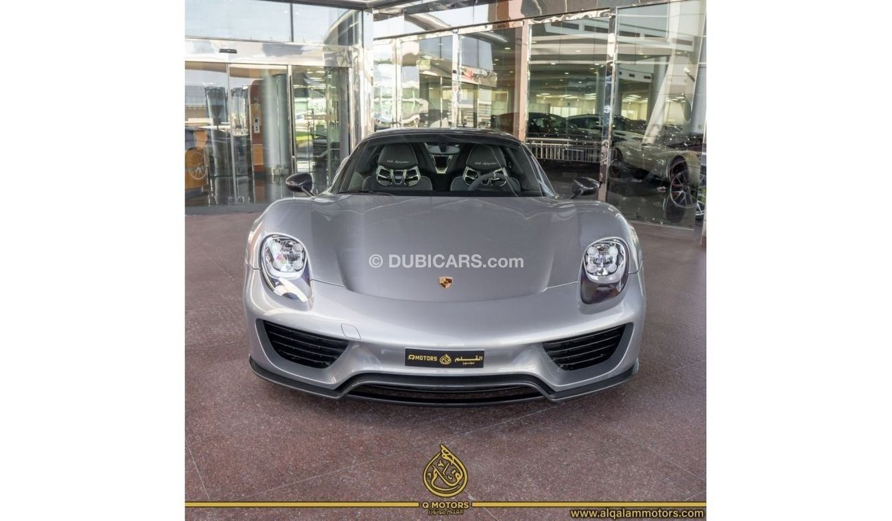 Porsche 918 Spyder Weissach Package