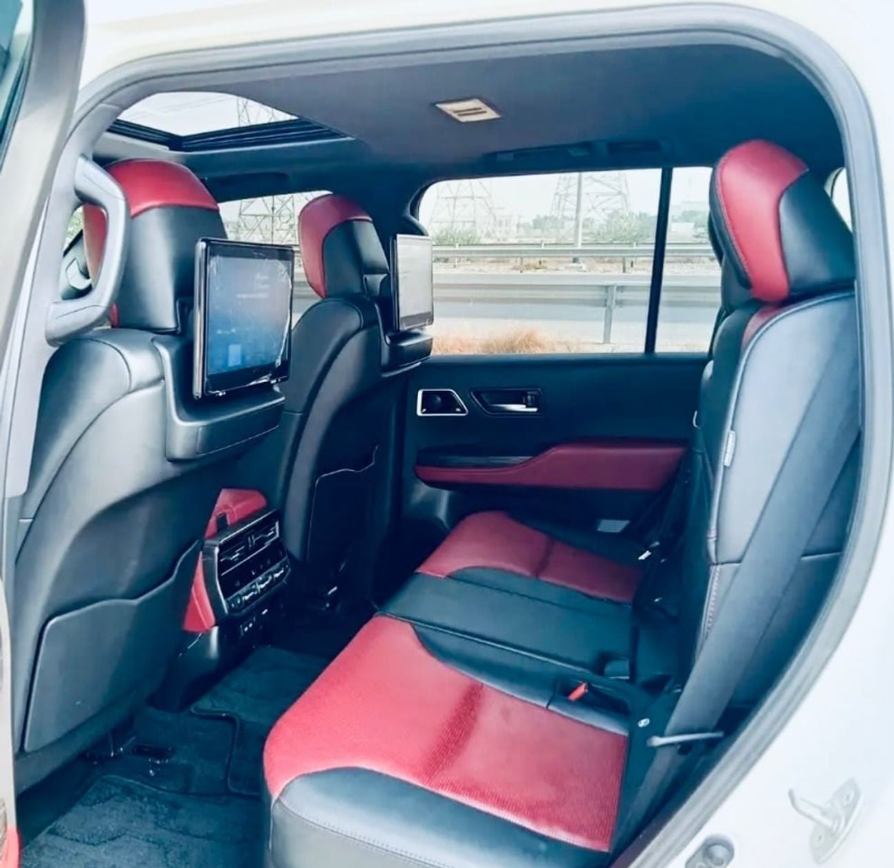 Toyota Land Cruiser GR SPORT