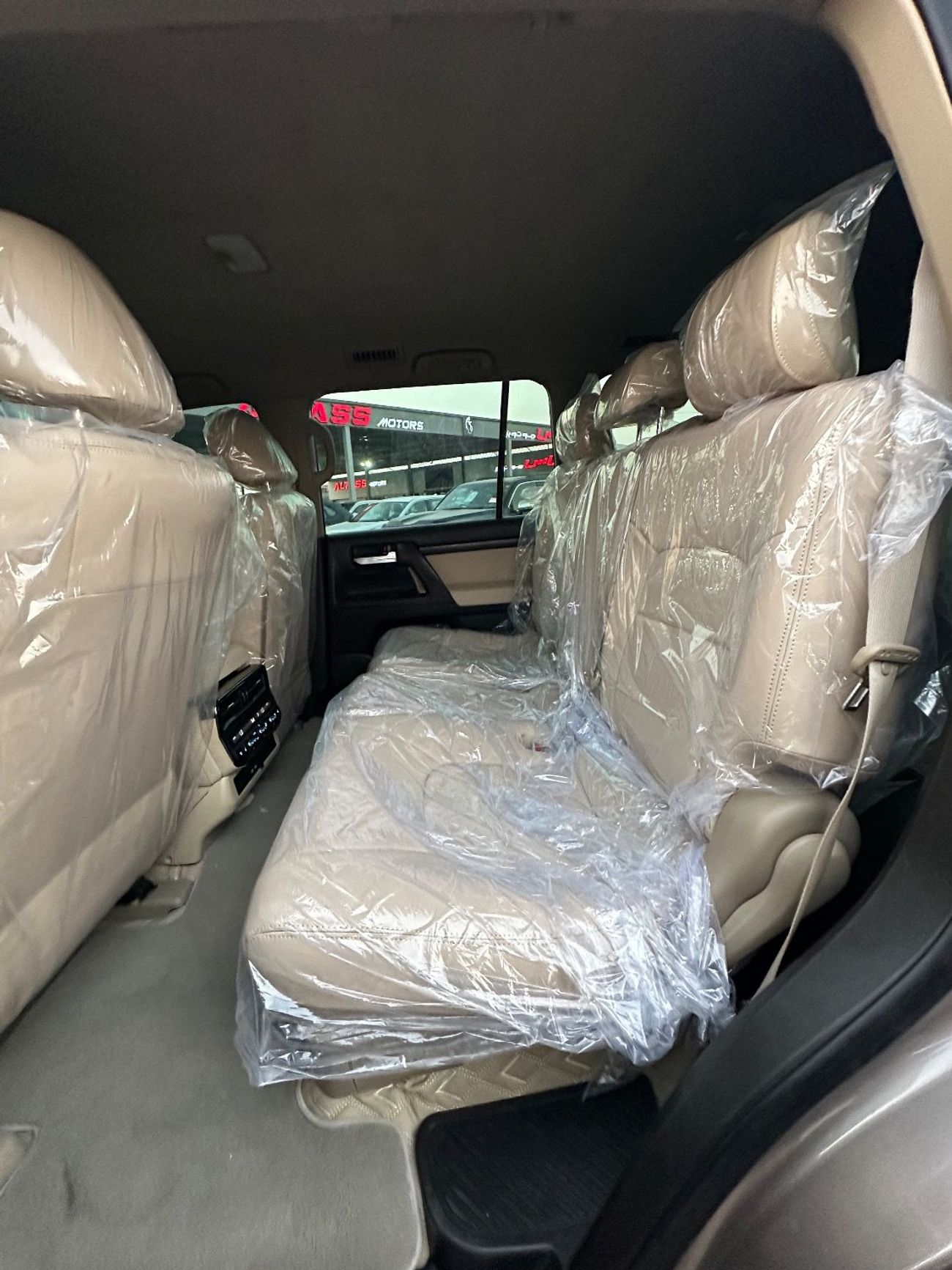 Toyota Land Cruiser GXR 4.0L (271 HP) 4WD