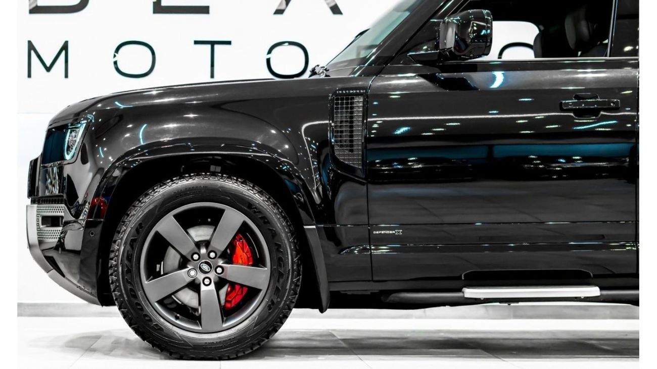 Land Rover Defender 2023 Land Rover Defender X P400 130, 2028 Land Rover Warranty + Service Contract, Brand New, GCC