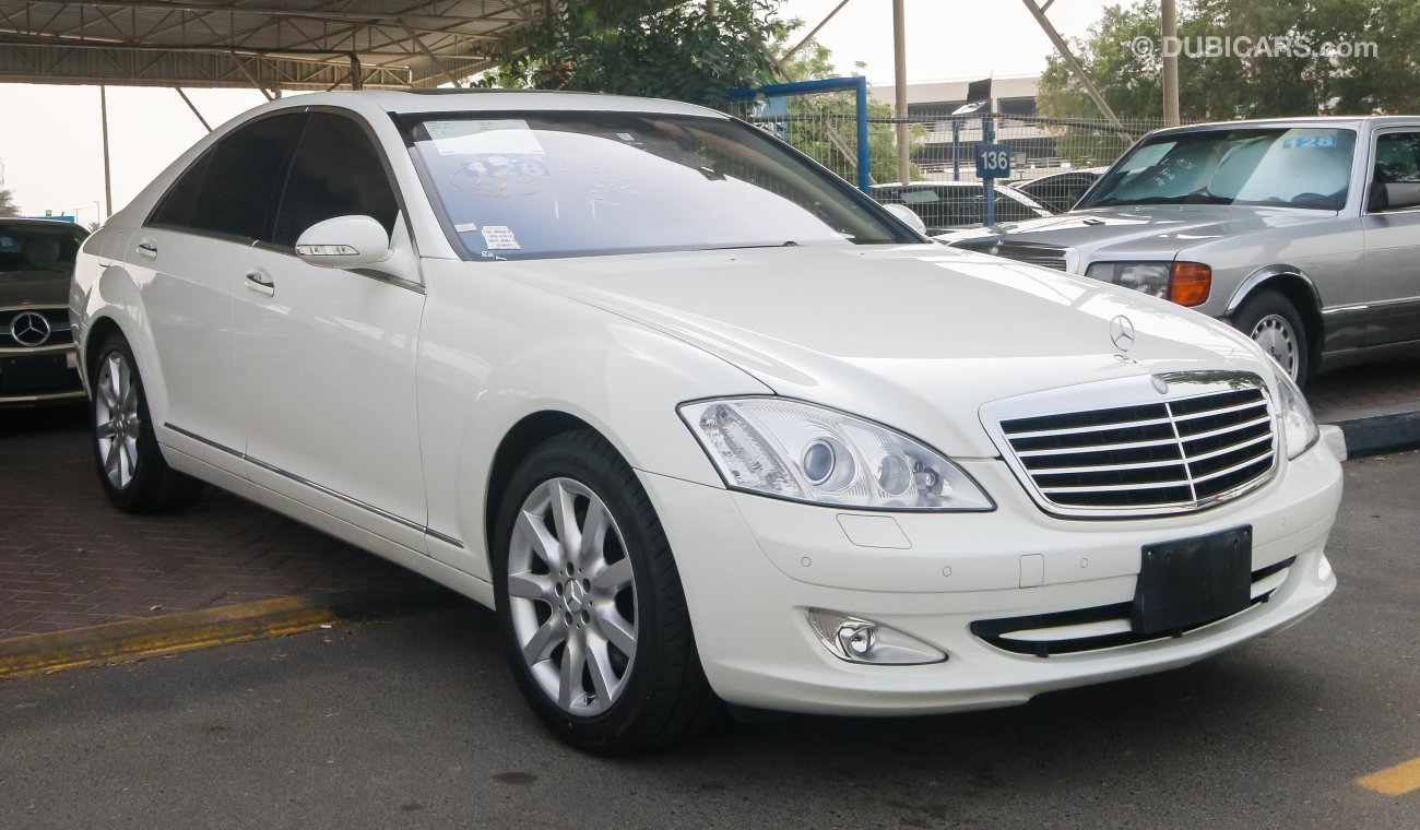 مرسيدس بنز S 550