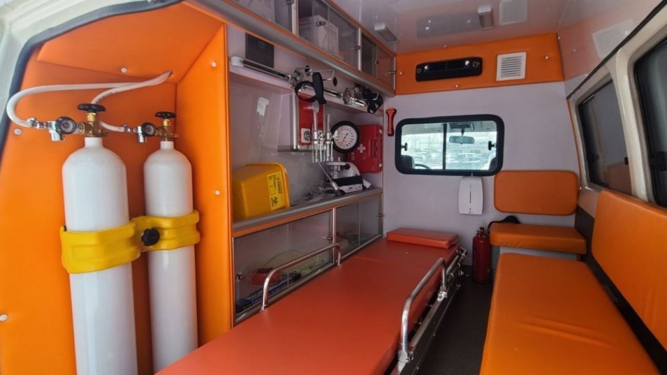 Toyota Land Cruiser 70 HT S- DLX 2026 TOYOTA LC78 2.8L DSL MT HIGHROOF AMBULANCE HT