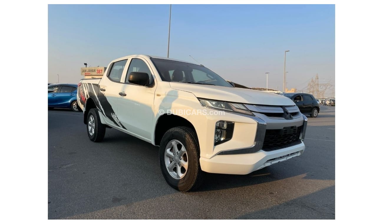 ميتسوبيشي L200 2017 Mitsubishi L200 4x4 / 2.5l -v4  -UAE PASS