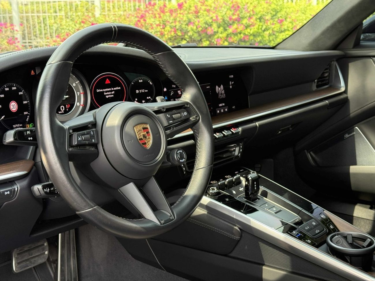 بورش 911 Turbo S 3.8L (640 HP) Coupe