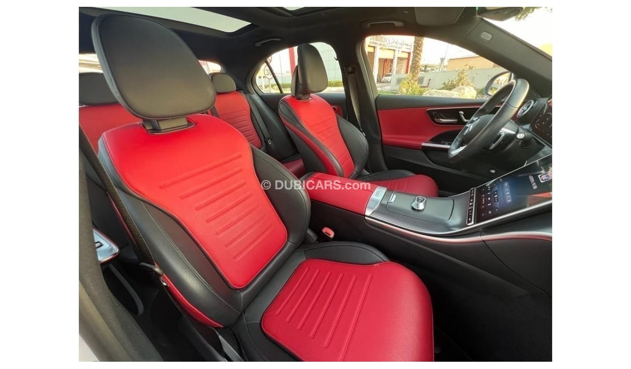 Mercedes-Benz C 200 MERCEDES BENZ C200 1.5L GCC FULL OPTIONS UNDER WARRANTY WITH CERVICE CONTRACT 2027 (