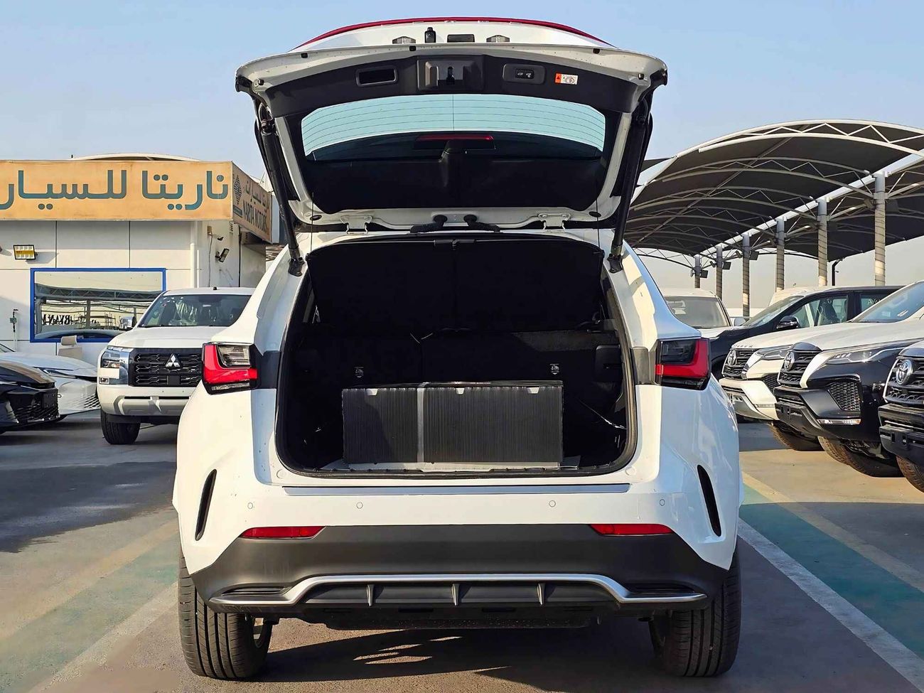 لكزس NX350h F SPORT HYBRID / 2.5L V4 PETROL / 360* CAMERA  WITH PANORAMIC / FULL OPTION (CODE # 69074)