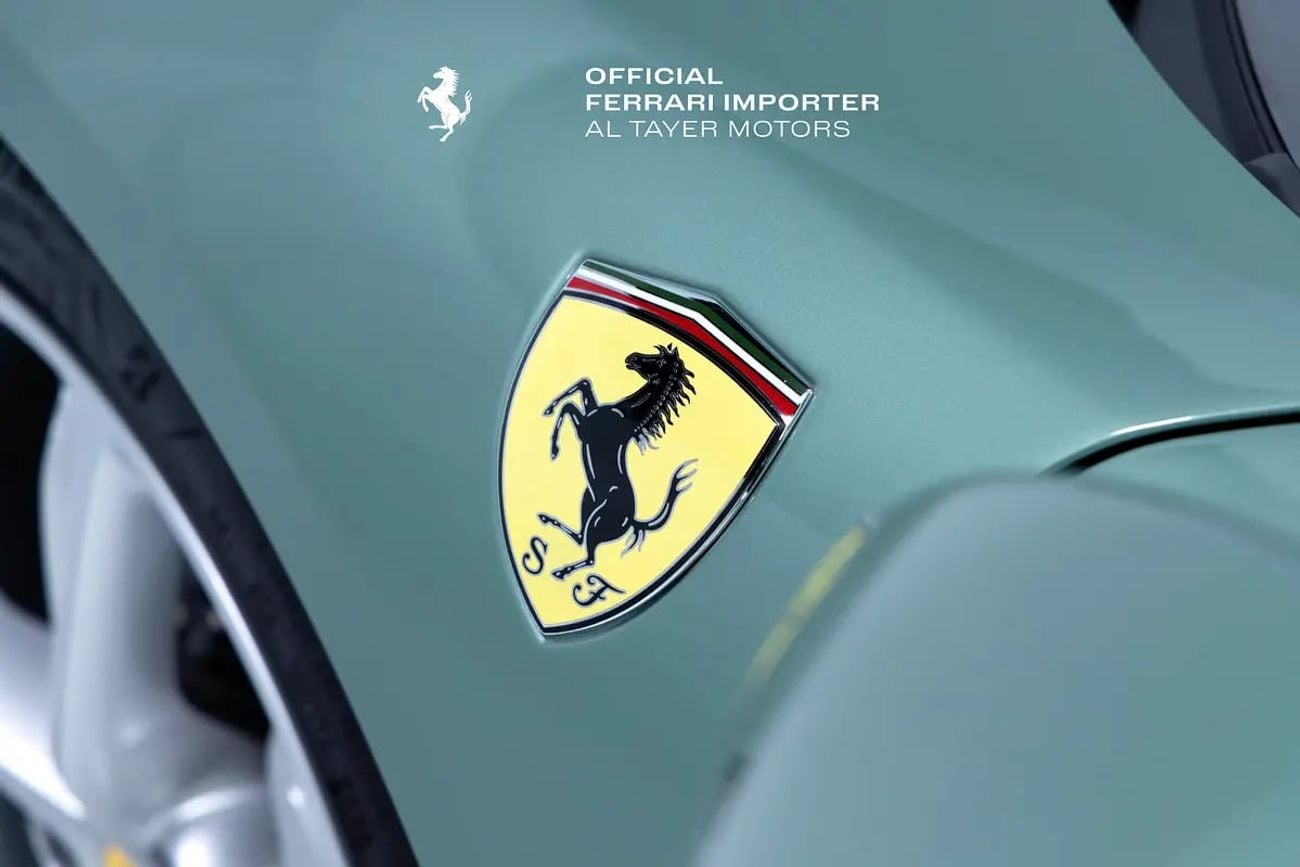 فيراري 296 GTB