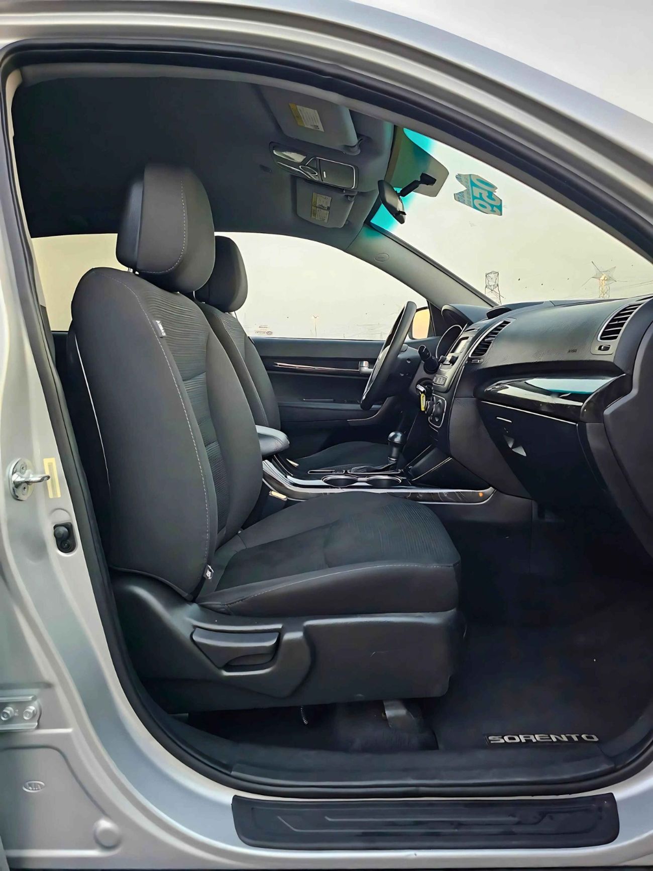 Kia Sorento LX/ MID OPT / EXPORT ONLY / LOT#82199