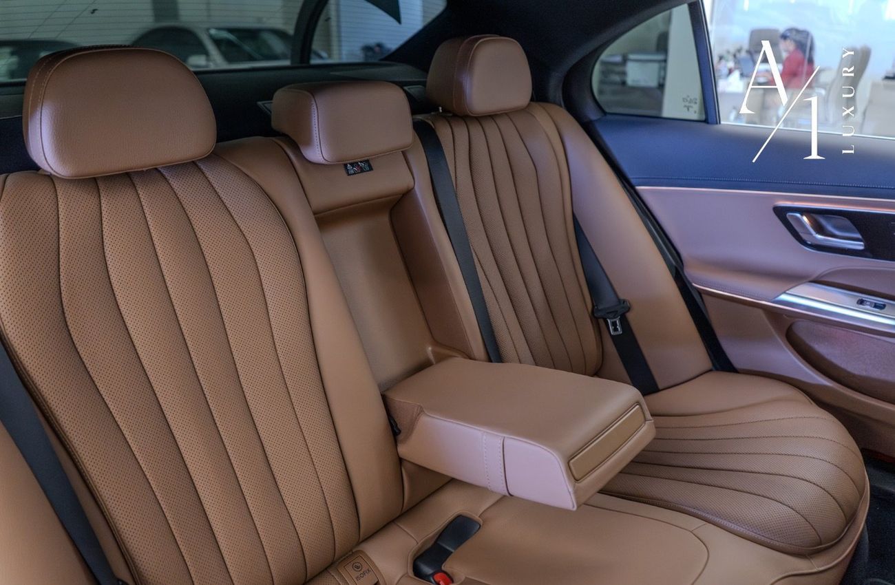 مرسيدس بنز E300 2025 Mercedes E 300 4matic, Fully Loaded, Excellent Condition, Korean Specs
