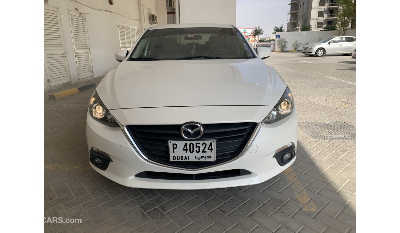 Mazda 3 Mid Option