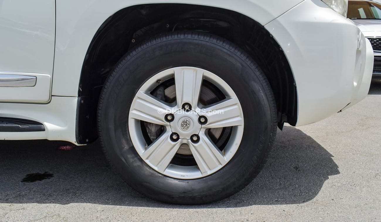 Toyota Land Cruiser GXR