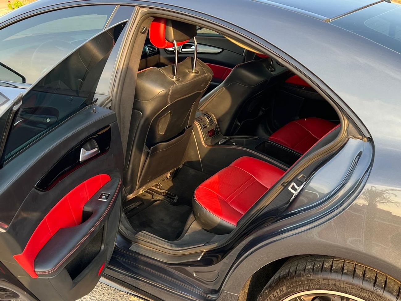 مرسيدس بنز CLS 63 AMG S 5.0L