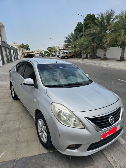 نيسان صني SV