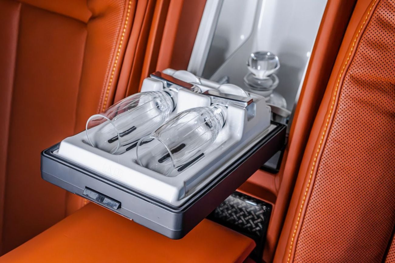 Rolls Royce Cullinan BLACK BADGE 2023 Rolls-Royce Cullinan | 6.75L Twin-Turbo V12 | European Specs
