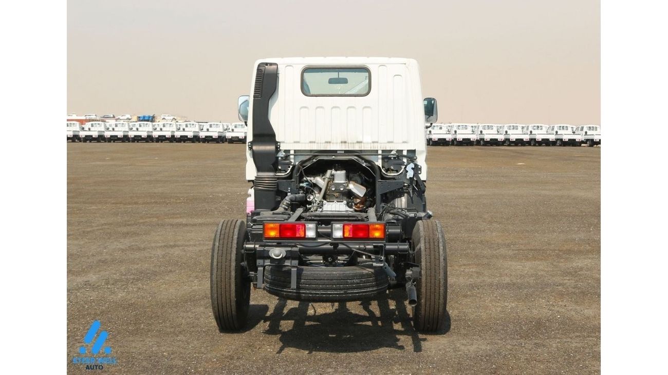 Mitsubishi Fuso Canter 2023 4D33-7A 4×2 Diesel 2.7L M/T 2.5 Ton Short