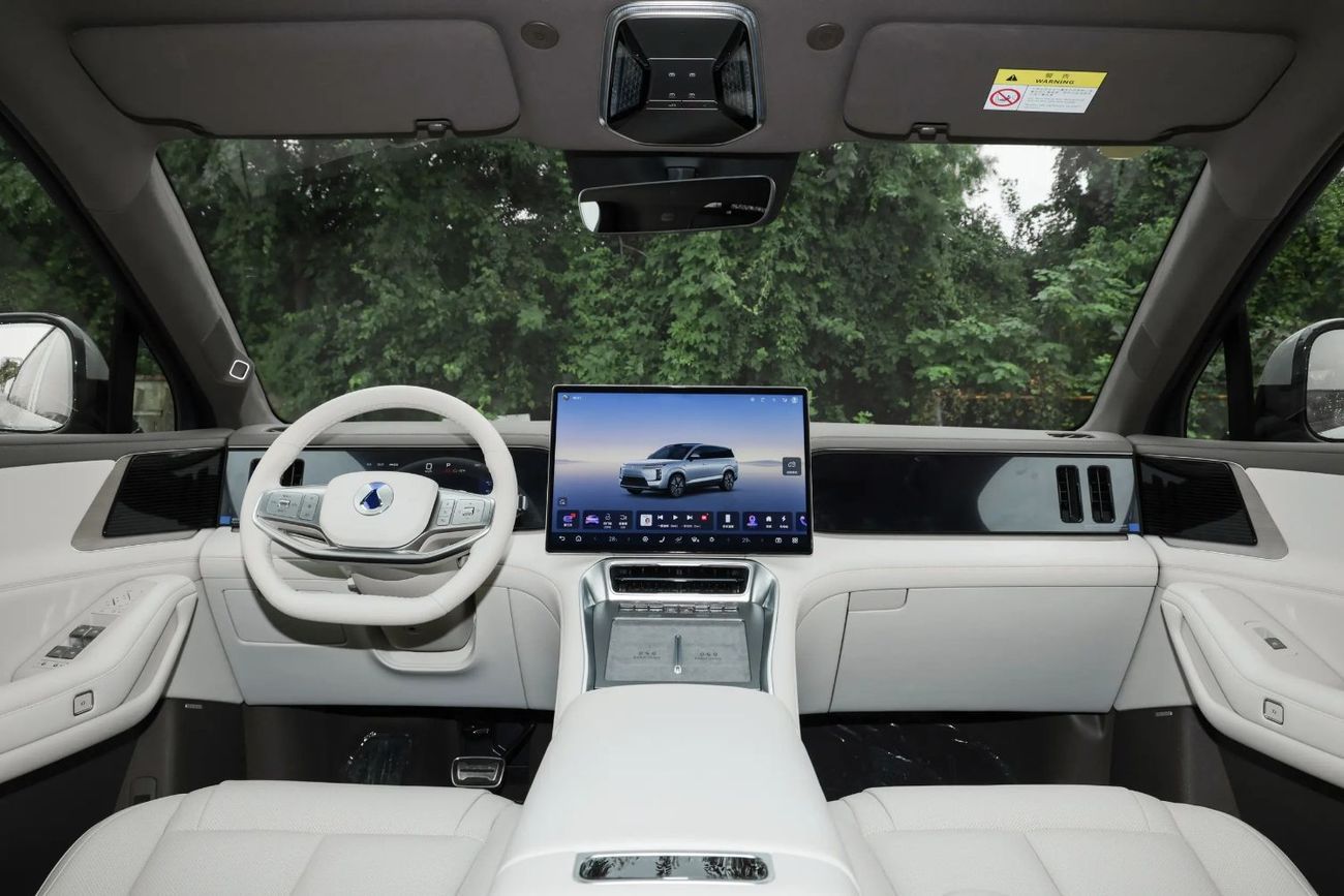 دينزا N8L 2.0T three-motor hybrid