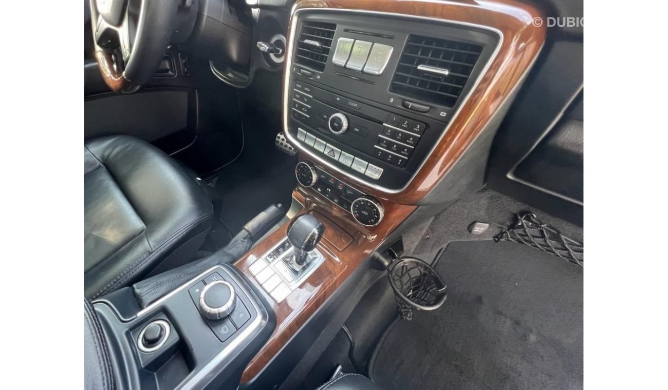 Mercedes-Benz G 500 4X4 MERCEDES BENZ G500 2018 GCC ORIGINAL PAINT SERVICE HISTORY