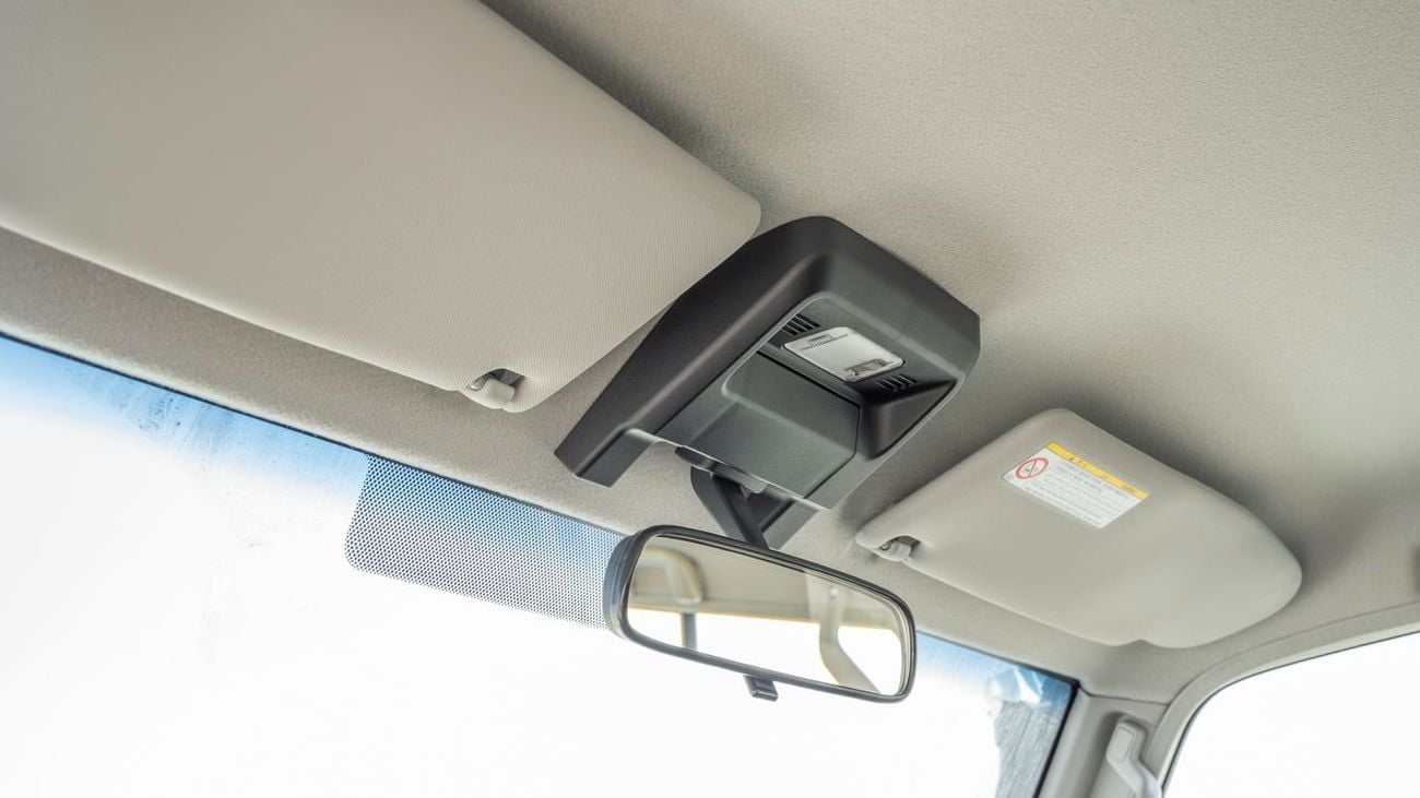 تويوتا لاند كروزر 76 TOYOTA LANDCRUISER76 HARDTOP 2.8 MT HIGH -2026YM