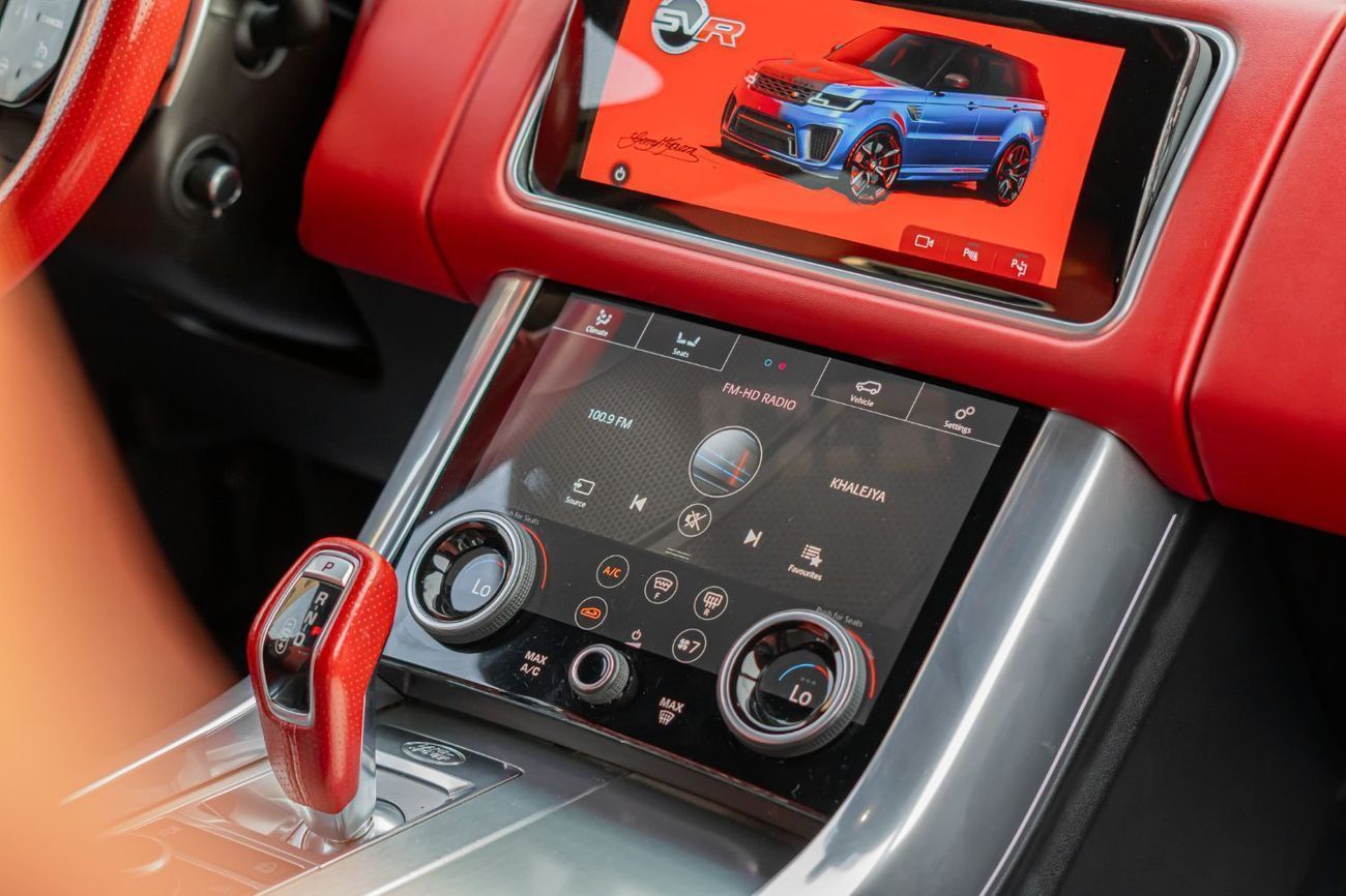 Land Rover Range Rover Sport SVR 5.0L (575 HP) 4WD