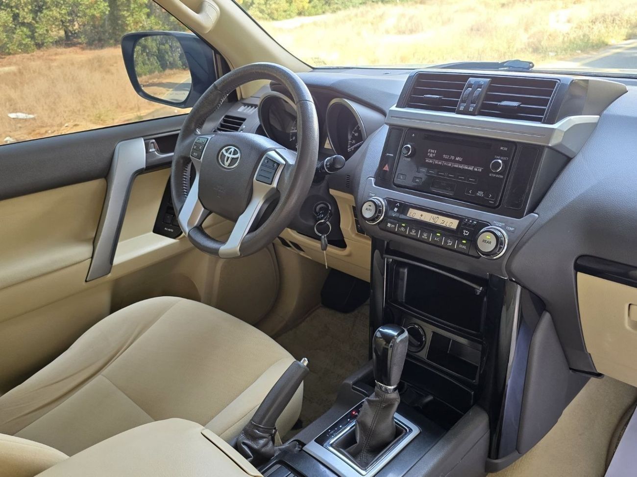 Toyota Prado GXR 2.7L (160 HP) 4WD TOYOTA PRADO GXR 2017 GCC GOOD CONDITION IN SIDE OUT SIDE