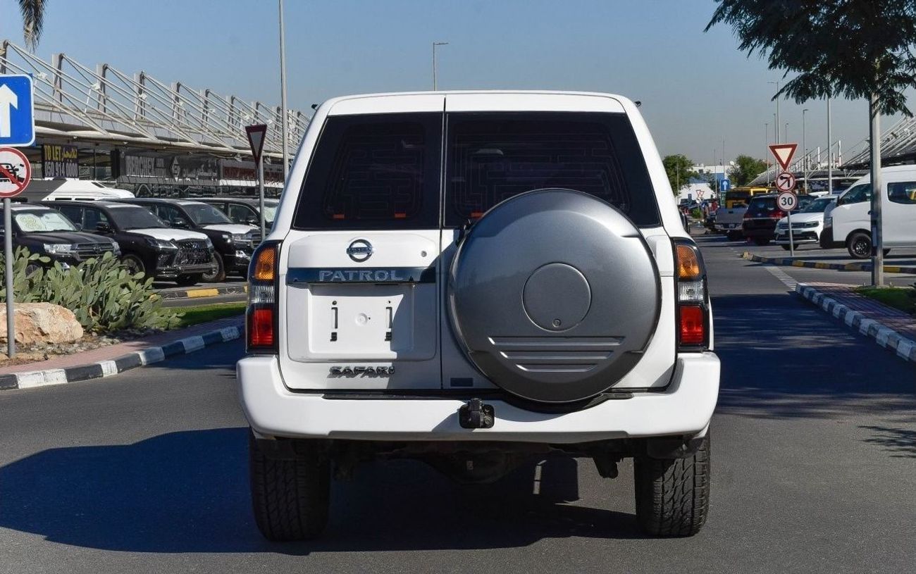 Nissan Patrol Safari