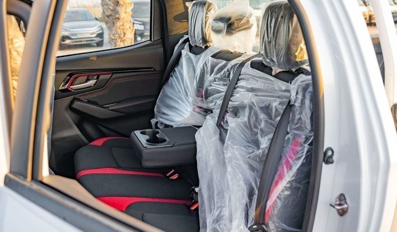 Isuzu DMax 2025 ISUZU D-MAX GT Double Cabin 4x4 3.0L Diesel - GCC (Export price)