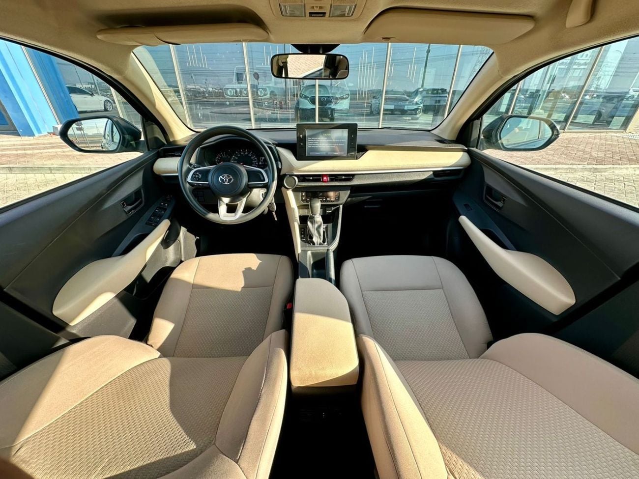 Toyota Yaris 1.5L E 700-Monthly l GCC l Camera, GPS l Accident Free