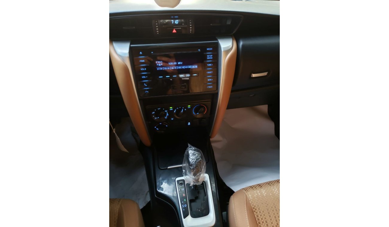 Toyota Fortuner Full option Gcc clean car 2.7 L