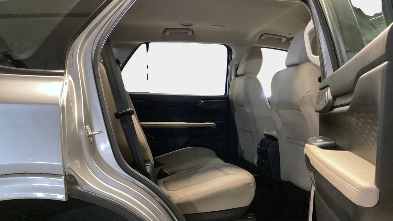 فورد ايفرست XLS | upto AED 20,000 Ramadan Discount | شامل الضمان | 0 ﺪﻔﻋﺓ ﺃﻮﻟﻯ