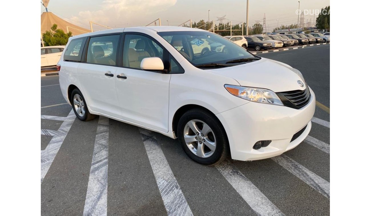 Toyota Sienna 2016 TOYOTA SIENNA