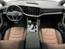 فولكس واجن طوارق ELEGANCE with Sunroof - Leather Seats 3L | 42,100 AED SAVINGS from New Car