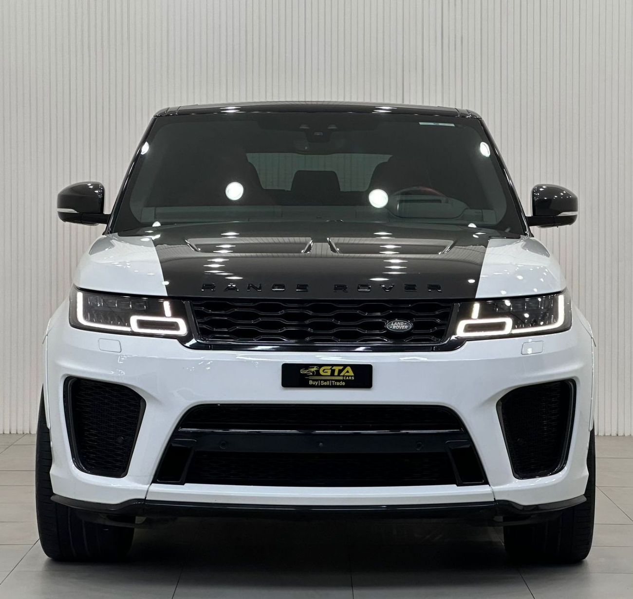 Land Rover Range Rover Sport 2019 Range Rover Sport SVR, Sep 2024 Range Rover Warranty, Just Been Serviced, Low Kms, GCC