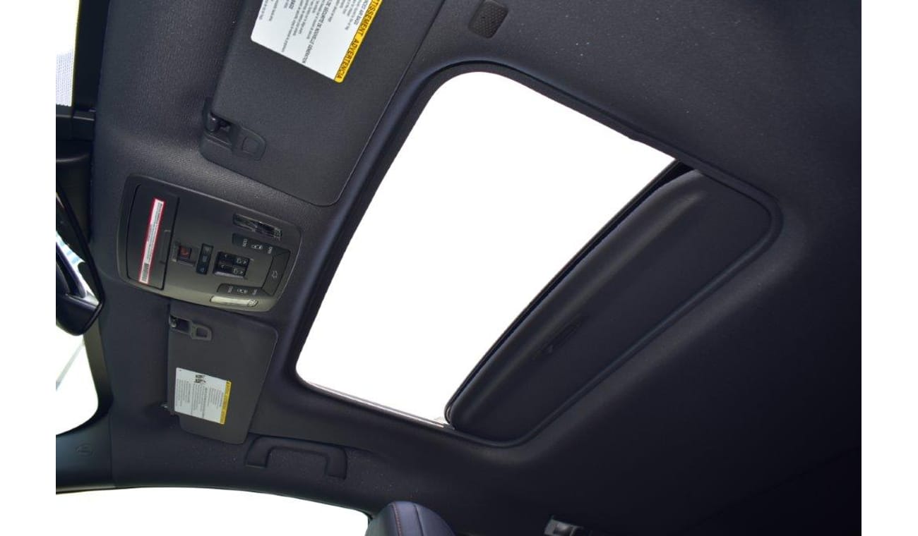 Toyota Sienna Hybrid XSE  2.5L AWD 7-Seater AT