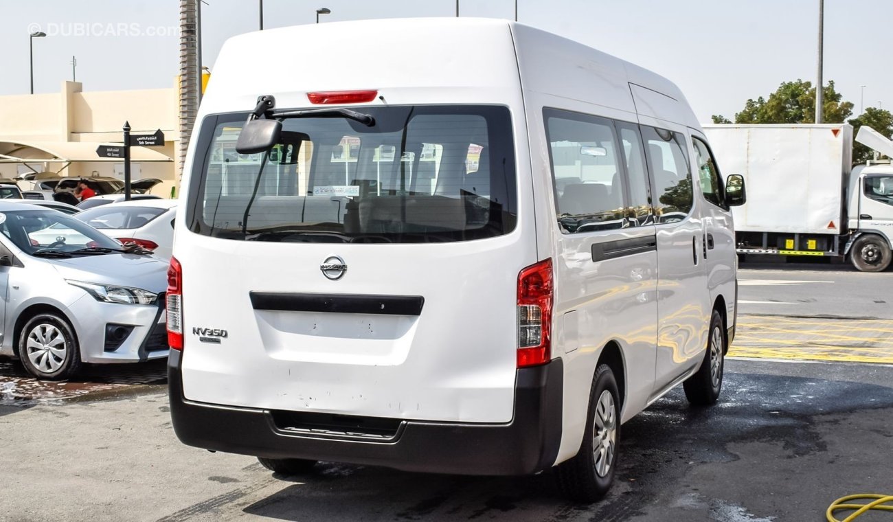 Nissan NV350 Urvan