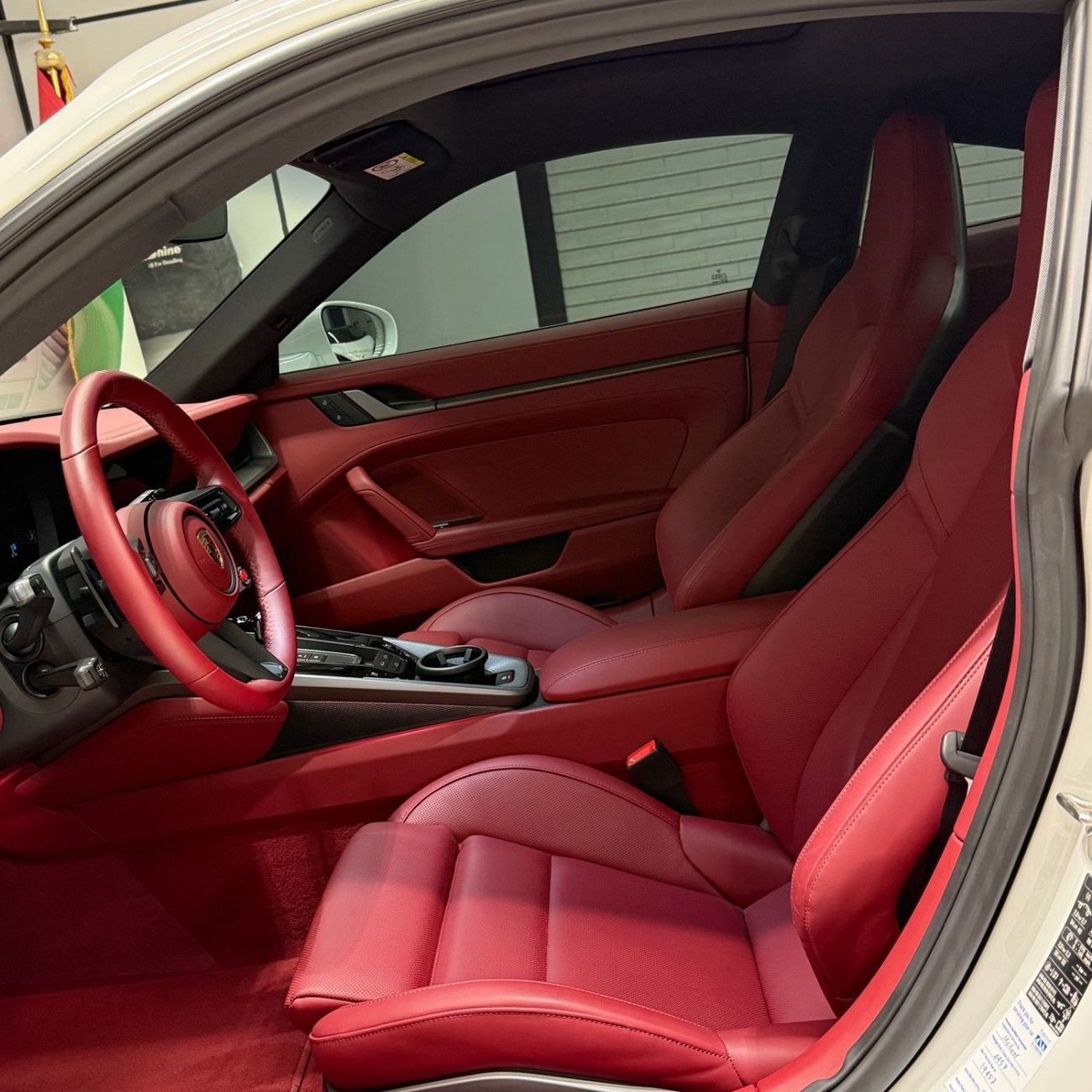 بورش 911 Carrera 3.0L (444 HP) Coupe