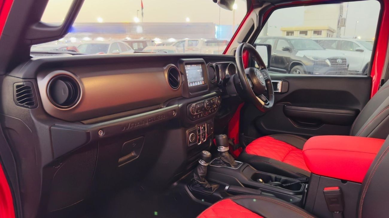 Jeep Wrangler NUDGE BAR WITH LED STRIP LIGHTS | 3.6L PETROL ENGINE | PUSH START | 2019 | RHD | AT | 4WD | REAR VIE