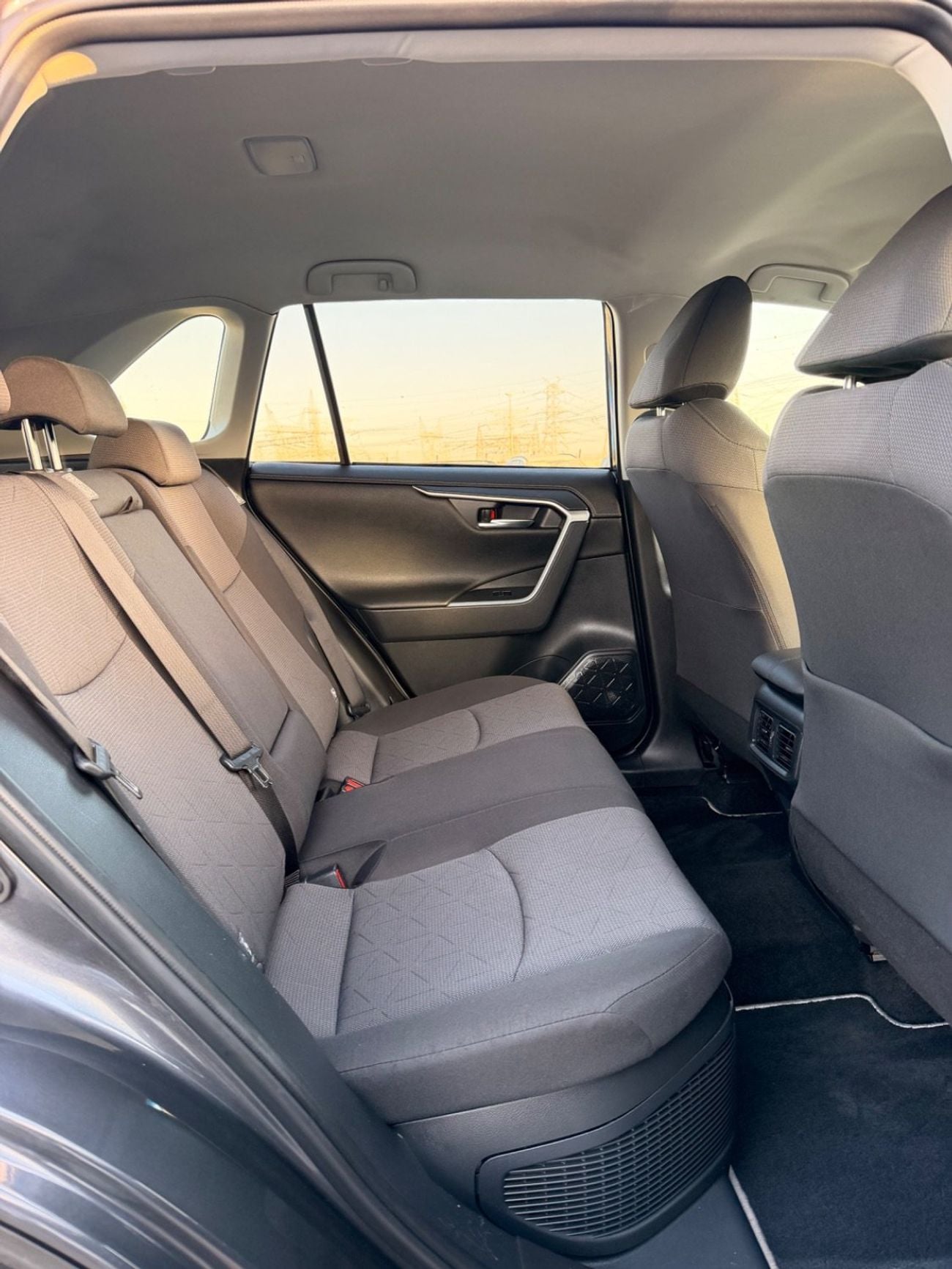Toyota RAV4 Hybrid 2.5 L Hybrid 2022
