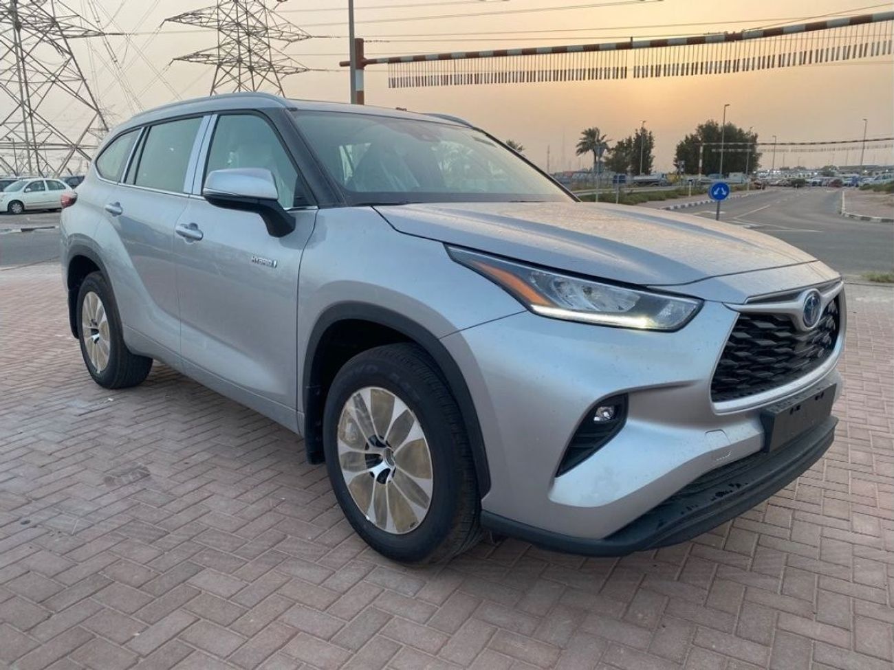 تويوتا هايلاندر 2022 2.5L PETROL GLE HYBRID 4x4 FOR EXPORT