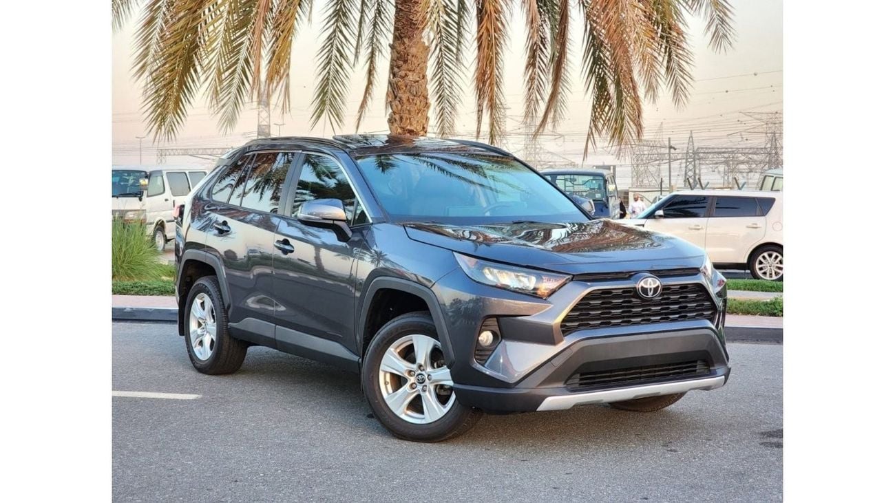 Toyota RAV4 TOYOTA RAV 4 XLE FULL OPTION