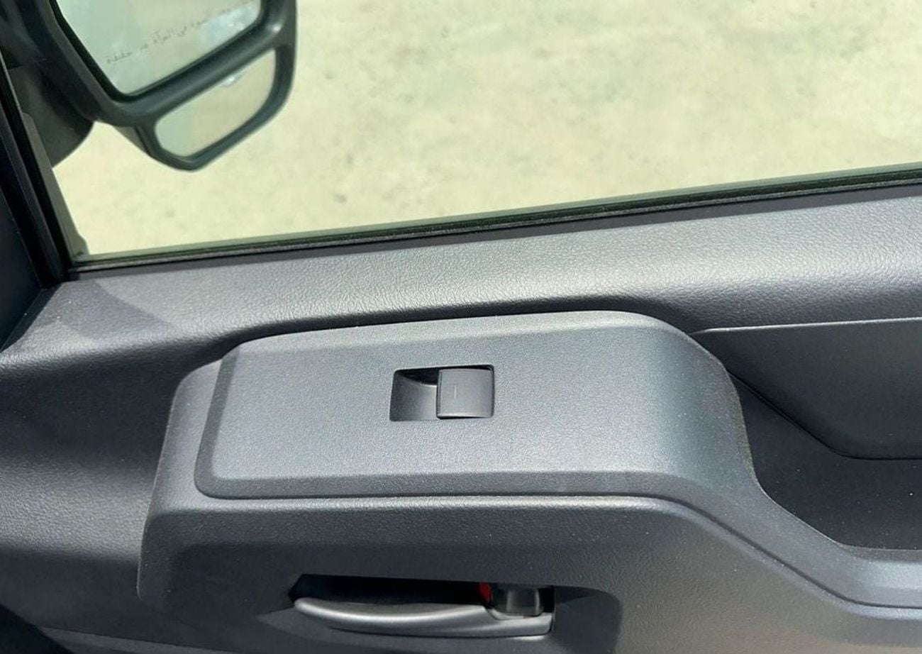 تويوتا هاياس GL TOYOTA HIACE 3.5 PASSENGER MANUAL TRANSMISSION 2025 MODEL