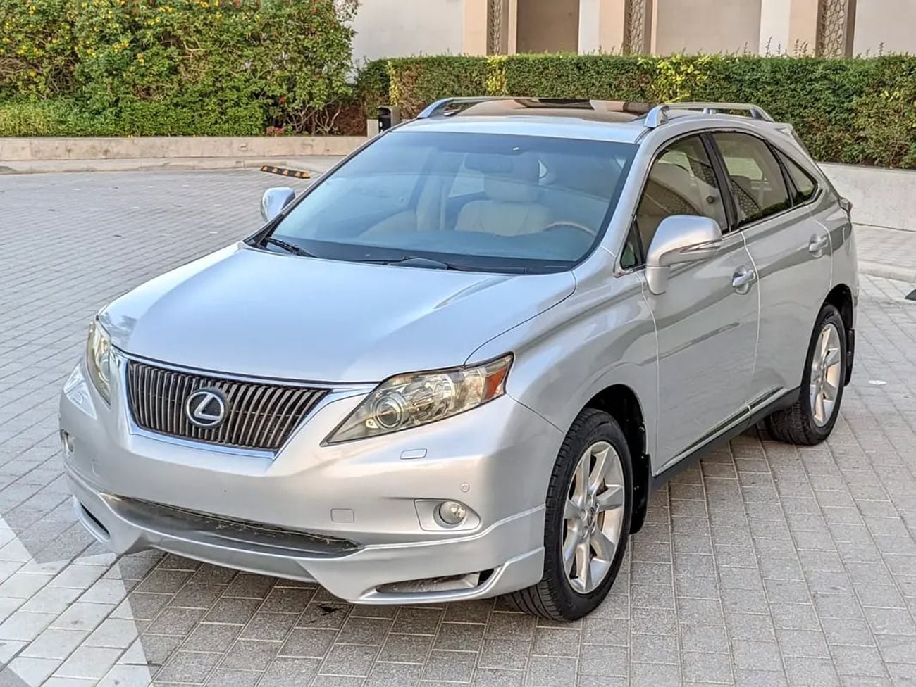 لكزس RX 350 RX 350 Standard | GCC Specs | Well Maintained Clean With Low KM Perfect Family SUV