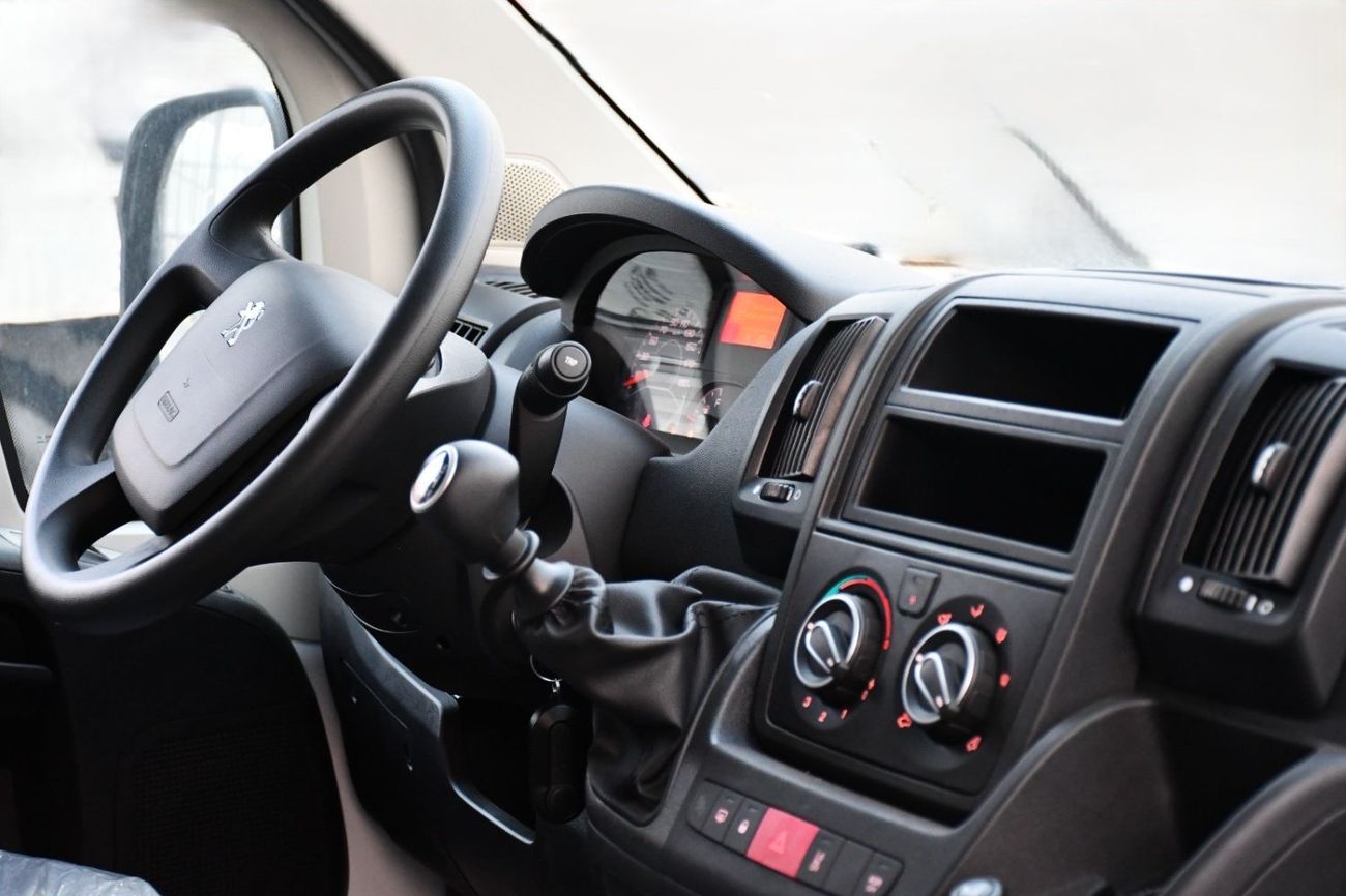 Peugeot Boxer PEUGEOT BOXER VAN