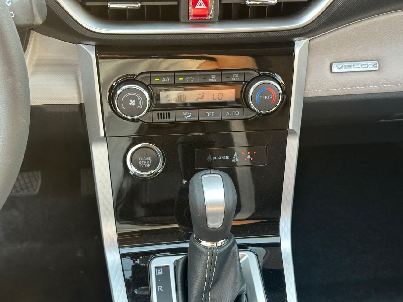 Toyota Veloz GX TOYOTA VELOZ-V