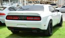 Dodge Challenger SXT *SRT WIDE BODY* Challenger SXT V6 2019/ Leather Interior/Very Good condition