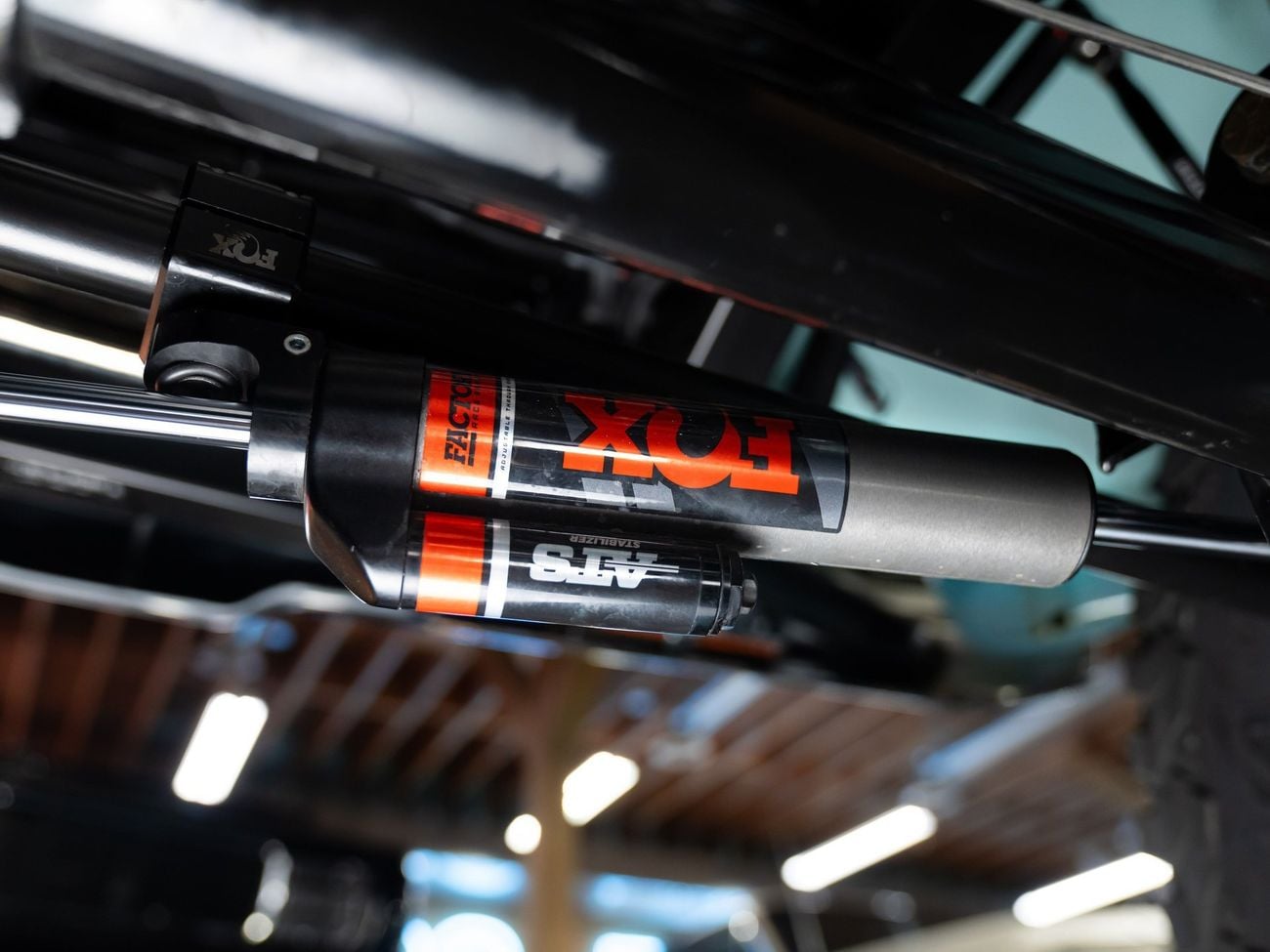 شيفروليه بليزر K5 Velocity Restorations LT1 10 Speed Pro Touring Restomod