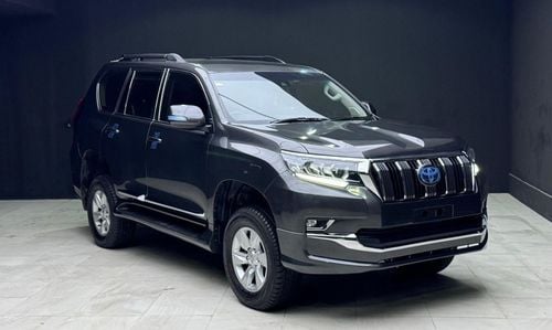 Toyota Prado GXR Toyota prado 2022 grey full options RHD