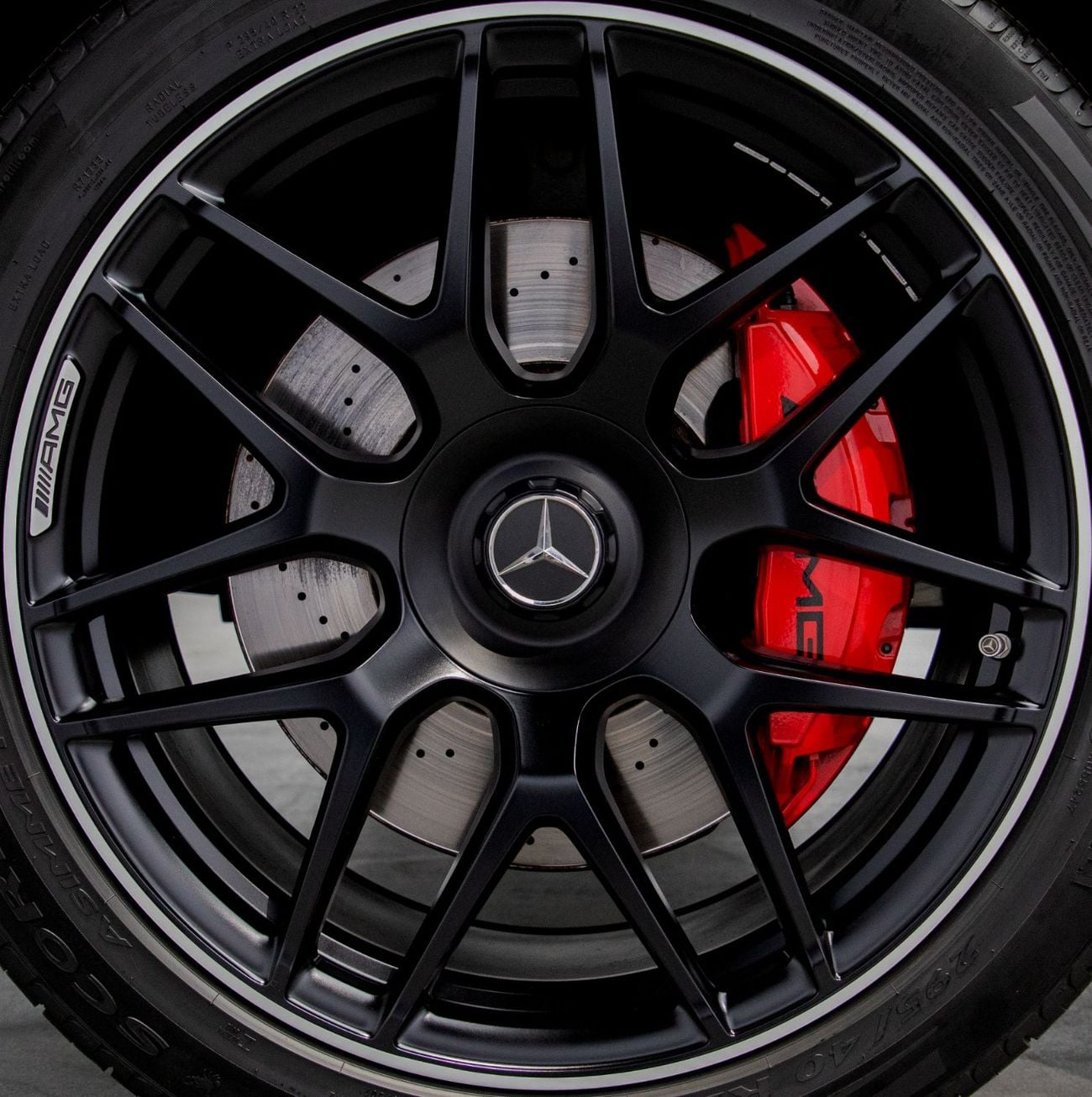 Mercedes Benz G63 AMG STD