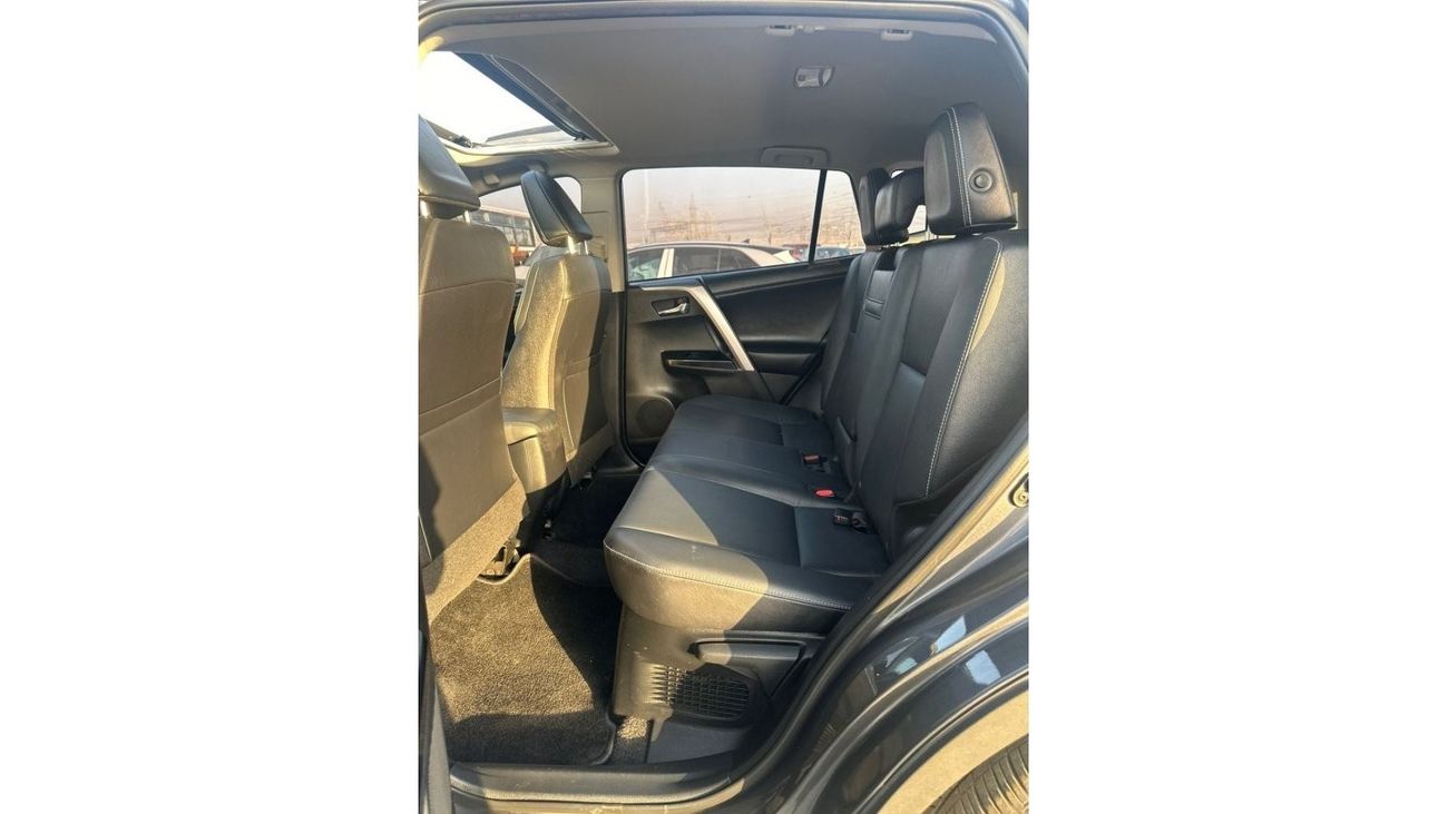 Toyota RAV4 TOYOTA RAV4 LIMITED HYBRID FULL OPTION 2016